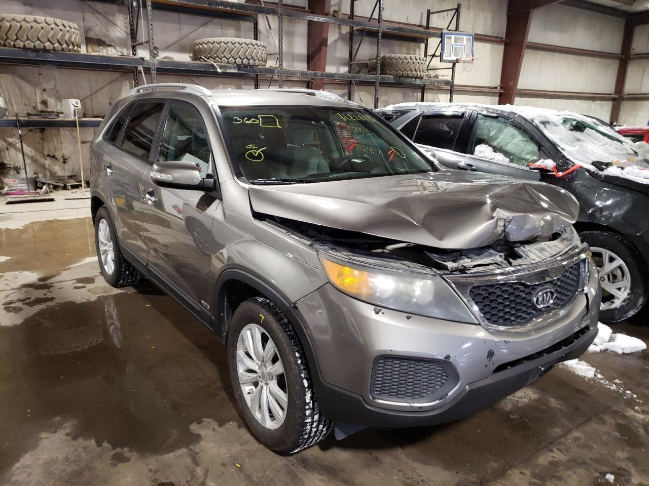 KIA SORENTO BA 2011 with VIN 5XYKTDA27BG049233 - Photo from auction