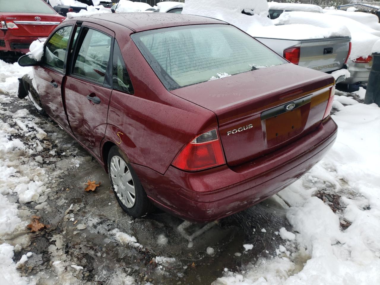 Photo 3 from auction – 2007 FORD FOCUS with VIN 1FAFP34N87W113138