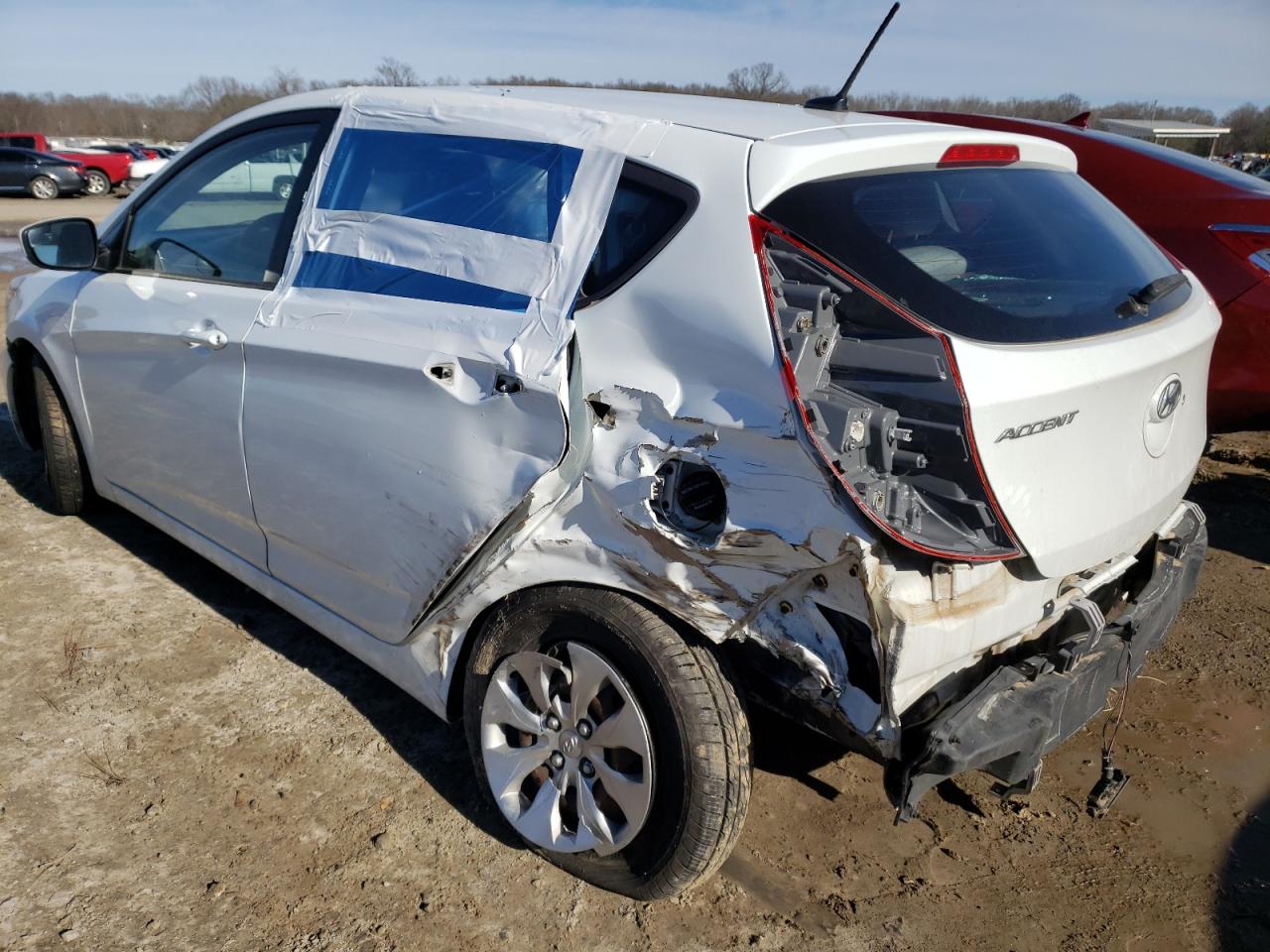 Photo 3 from auction – 2016 HYUNDAI ACCENT SE with VIN KMHCT5AE0GU251532