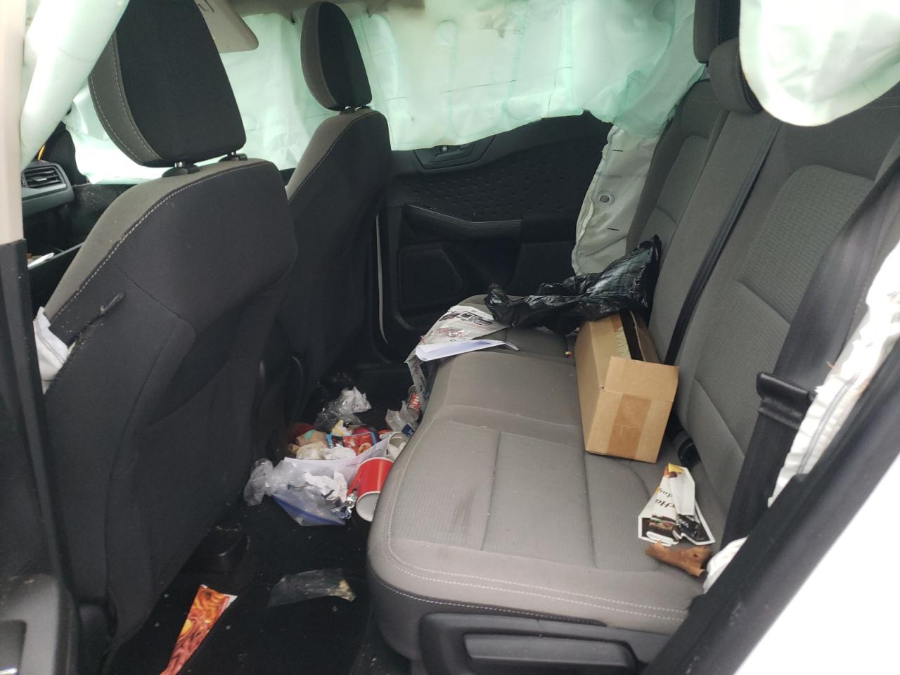 Photo 6 from auction – 2020 FORD ESCAPE S with VIN 1FMCU0F64LUA46453