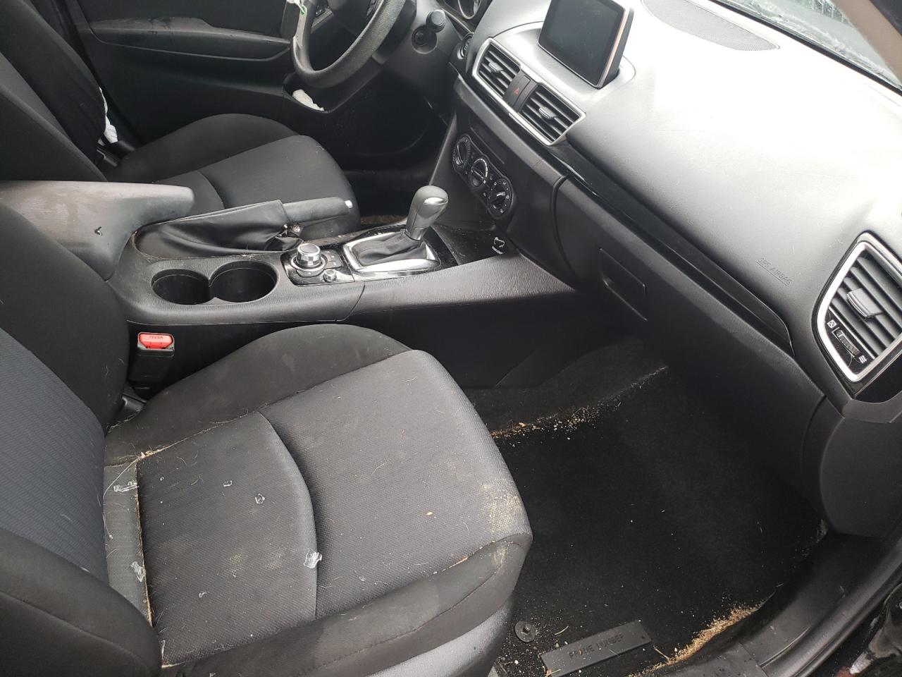 Photo 5 from auction – 2016 MAZDA 3 with VIN 3MZBM1T70GM321987