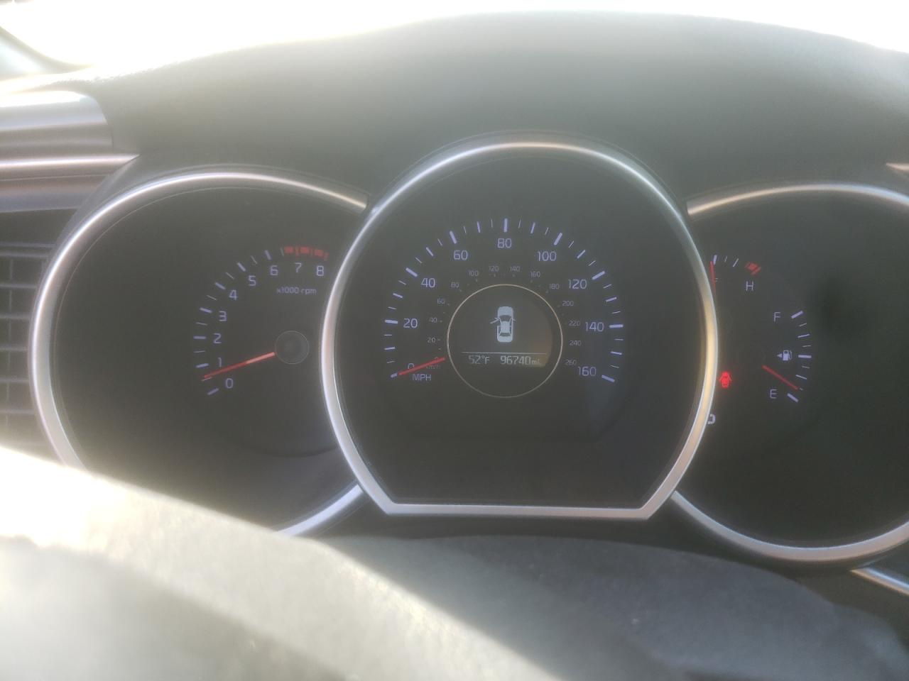 Photo 8 from auction – 2015 KIA OPTIMA LX with VIN 5XXGM4A71FG415650