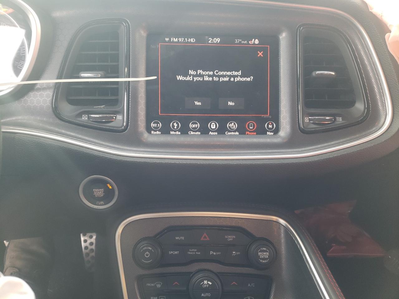 Photo 9 from auction – 2018 DODGE CHALLENGER with VIN 2C3CDZGG4JH138859
