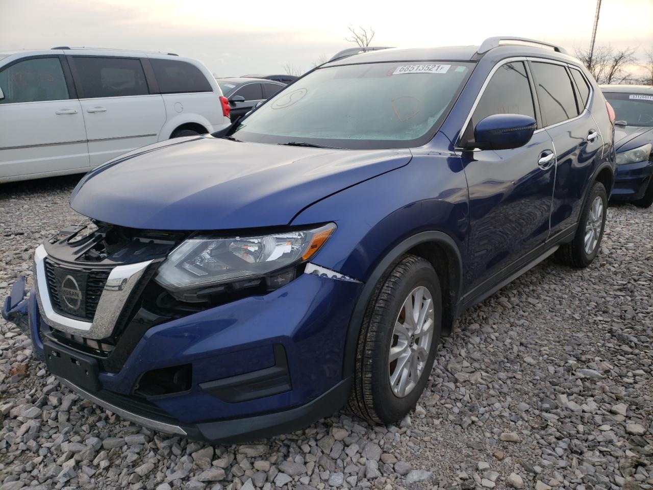 Photo 2 from auction – 2017 NISSAN ROGUE SV with VIN 5N1AT2MV5HC830671