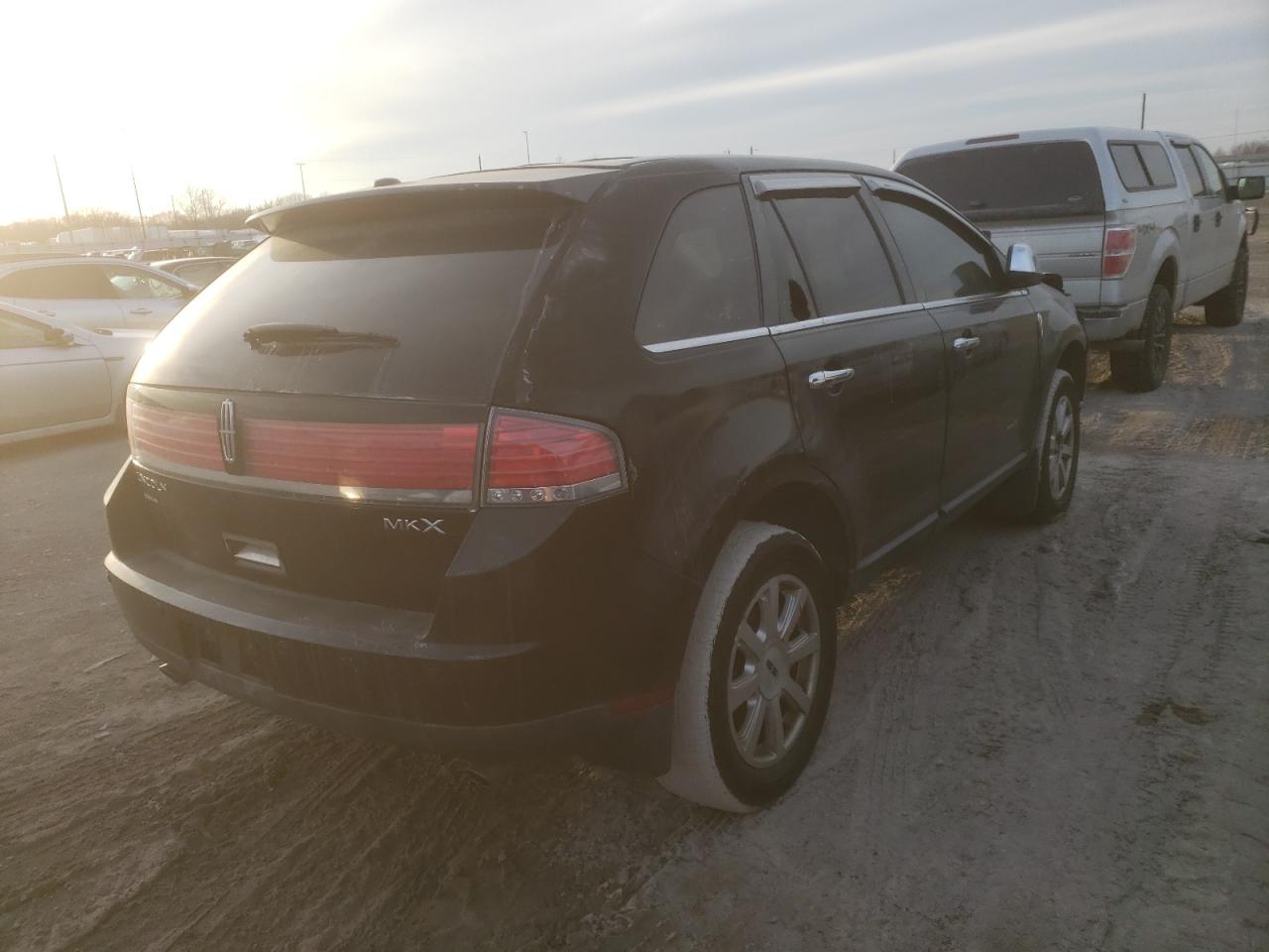 Photo 4 from auction – 2009 LINCOLN MKX with VIN 2LMDU68C19BJ00398