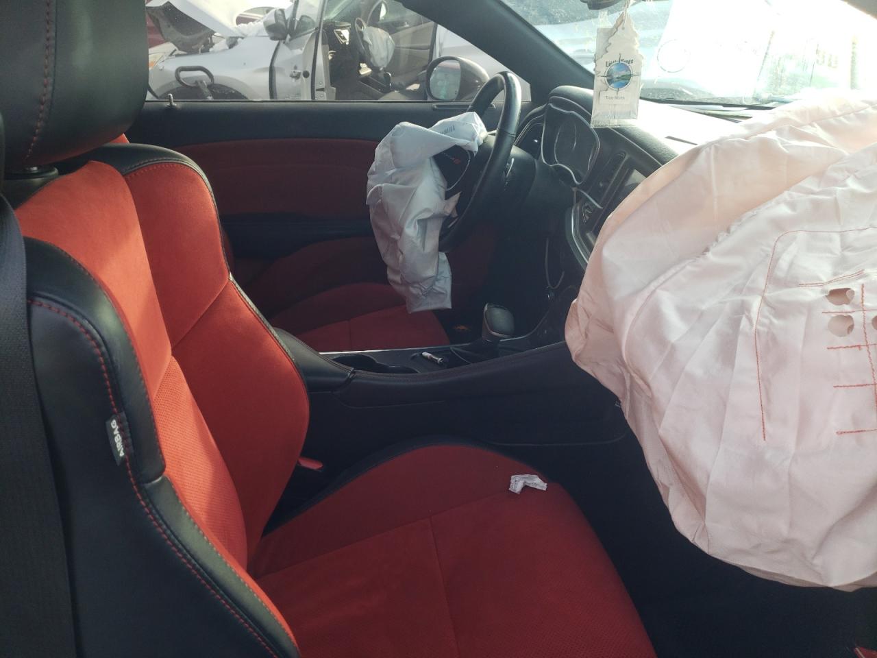 Photo 5 from auction – 2018 DODGE CHALLENGER with VIN 2C3CDZGG4JH138859