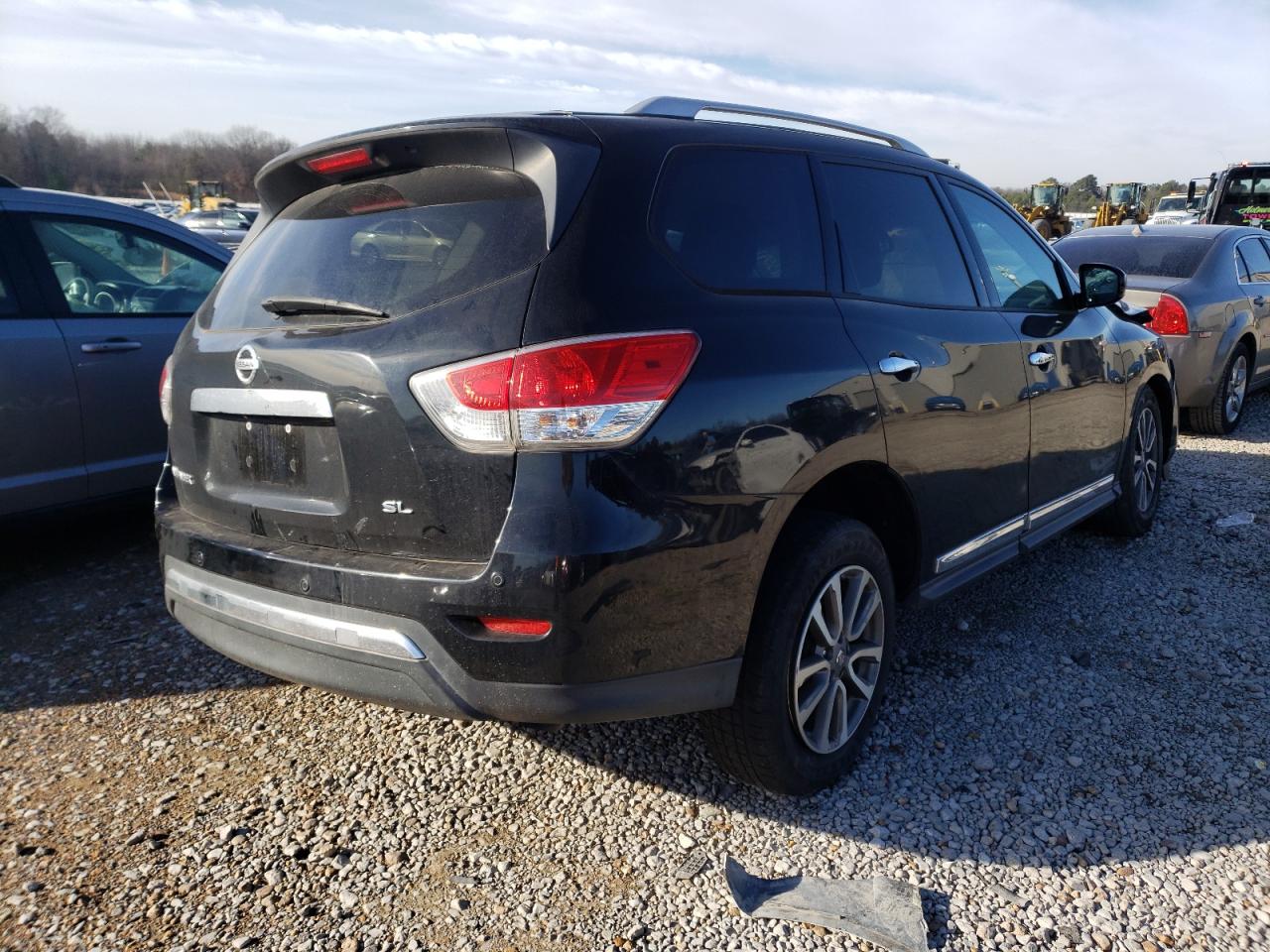 Photo 4 from auction – 2013 NISSAN PATHFINDER with VIN 5N1AR2MN5DC633816