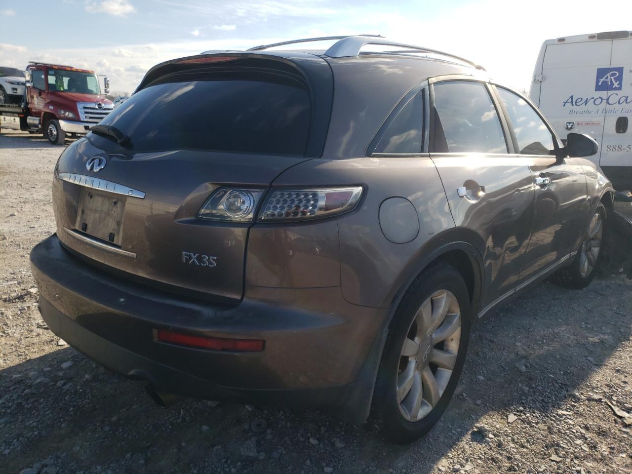 Photo 4 from auction – 2005 INFINITI FX35 with VIN JNRAS08WX5X206822