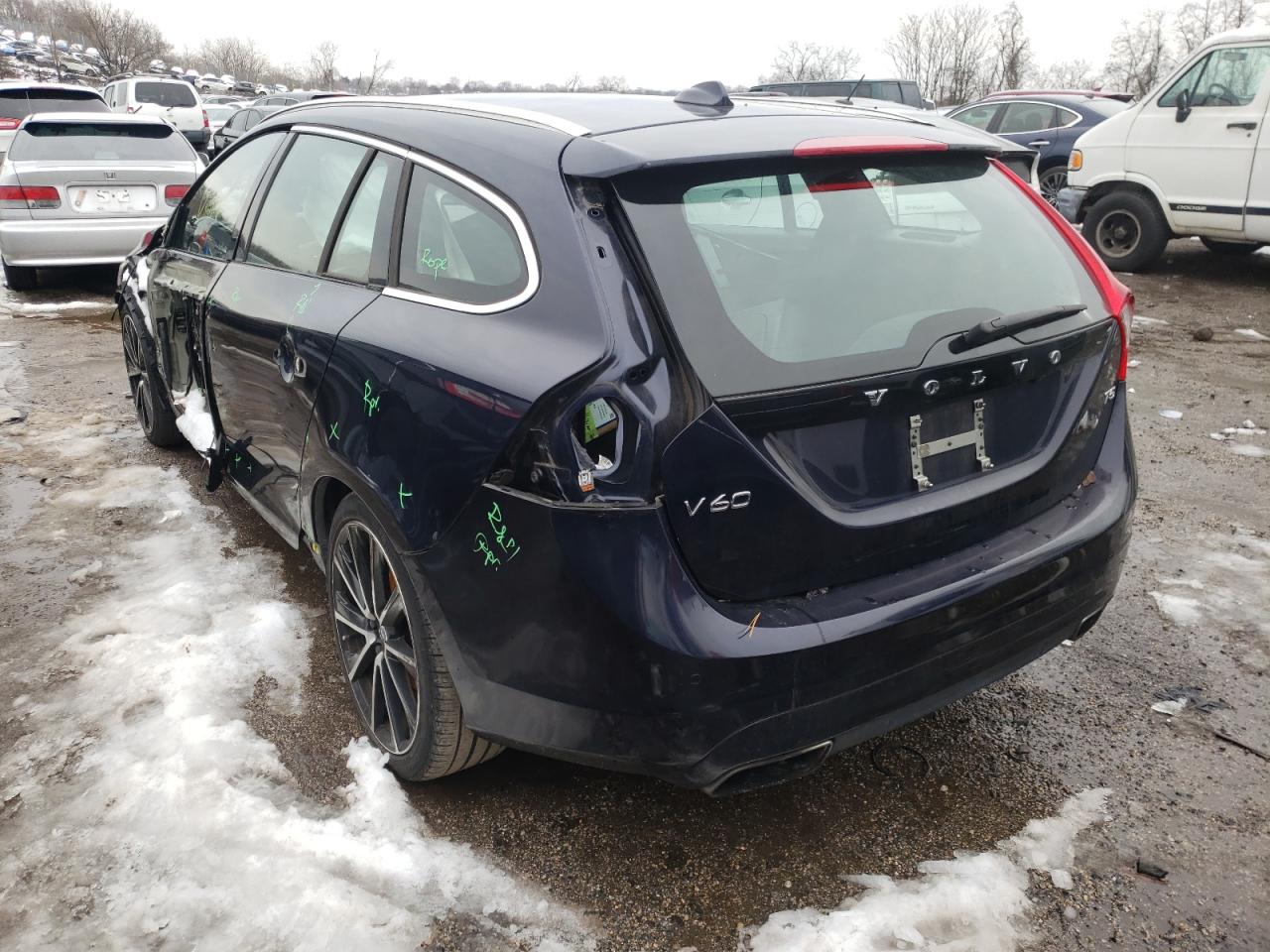 Photo 3 from auction – 2016 VOLVO V60 T5 PRE with VIN YV140MEK8G1314593