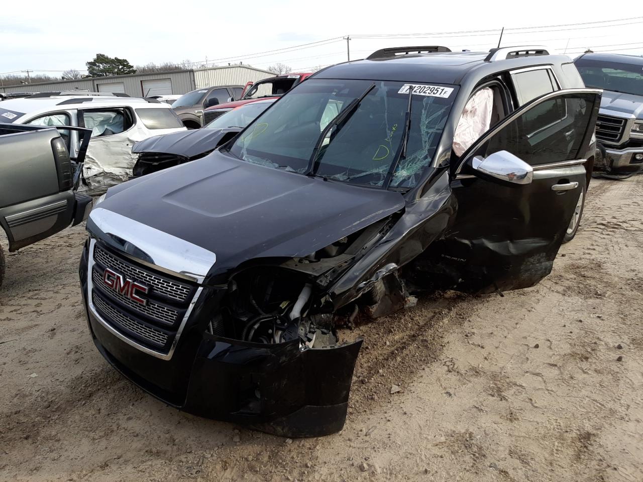 Photo 2 from auction – 2015 GMC TERRAIN SL with VIN 2GKALTEKXF6306120