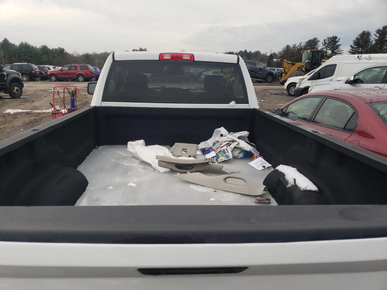 Photo 6 from auction – 2016 RAM 1500 ST with VIN 3C6JR6DG0GG163250
