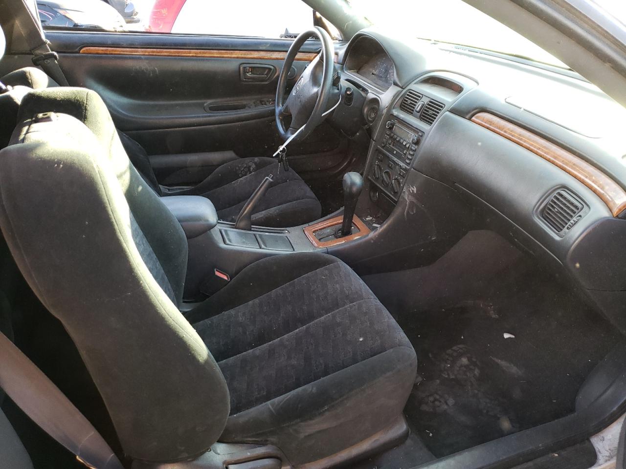 Photo 5 from auction – 2003 TOYOTA CAMRY SOLA with VIN 2T1CF22P33C606002