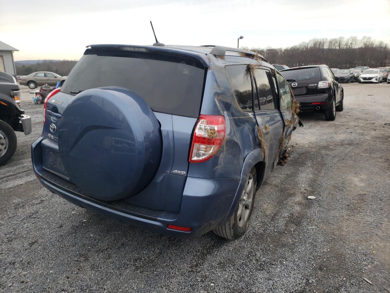 Photo 4 from auction – 2011 TOYOTA RAV4 LIMIT with VIN 2T3DF4DV4BW164699