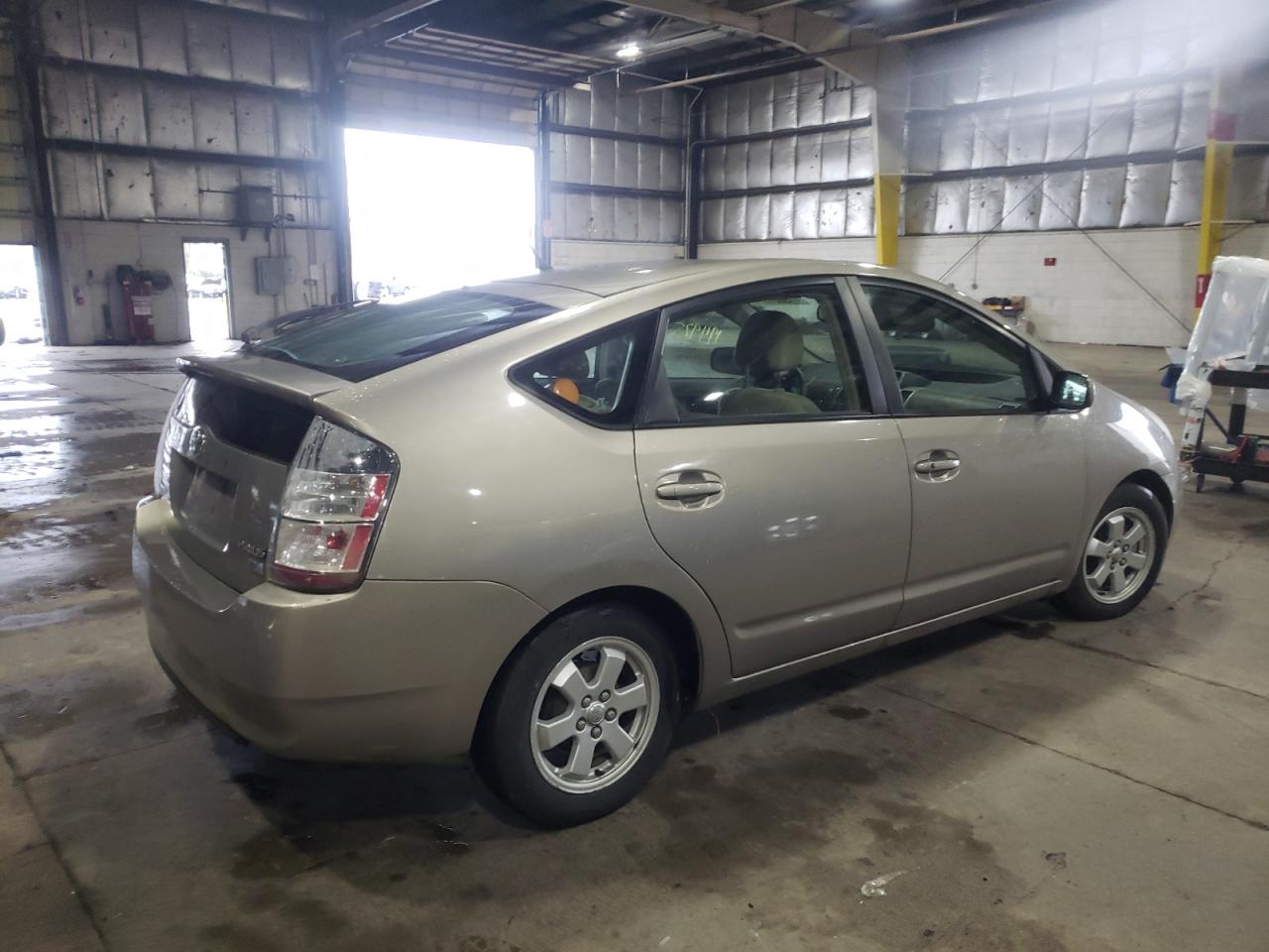 Photo 4 from auction – 2005 TOYOTA PRIUS with VIN JTDKB20U953054355