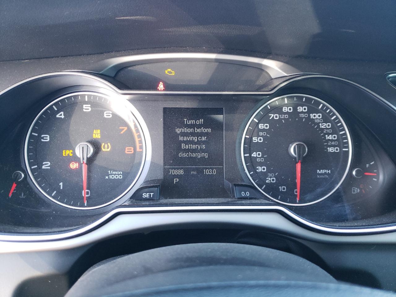 Photo 8 from auction – 2015 AUDI A4 PREMIUM with VIN WAUBFAFL6FN019868