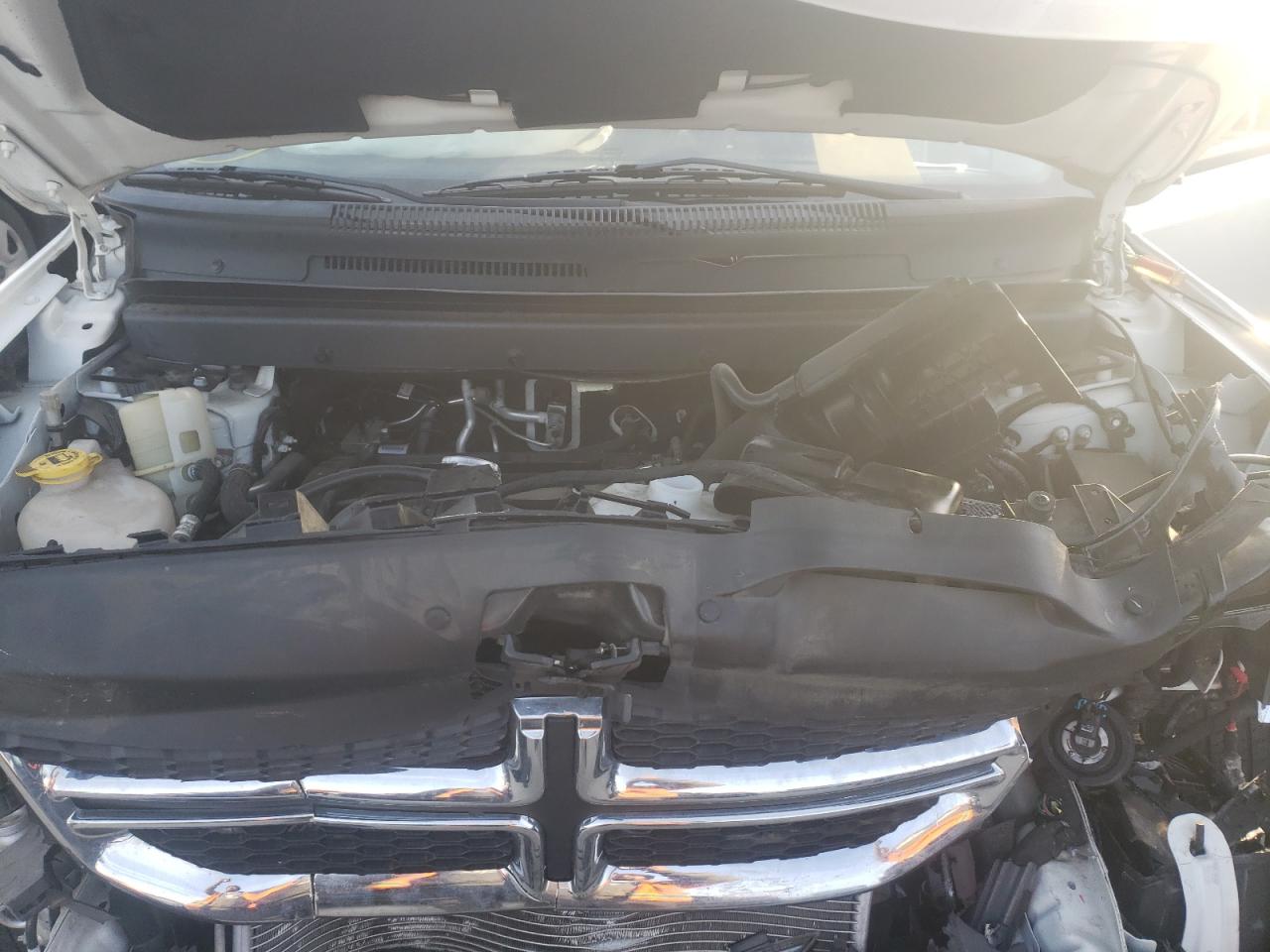 Photo 7 from auction – 2017 DODGE JOURNEY SE with VIN 3C4PDCAB9HT520491