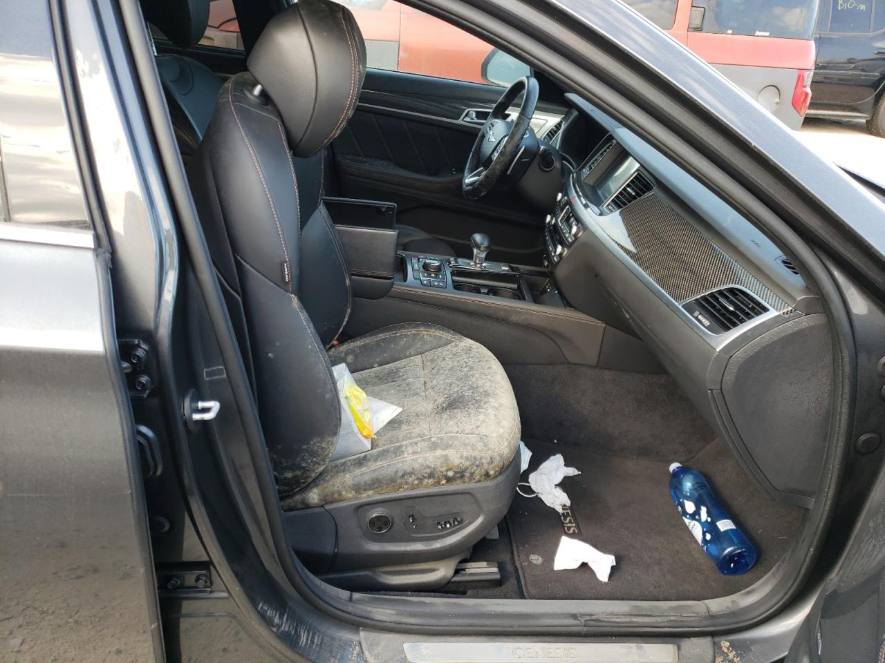 Photo 5 from auction – 2019 GENESIS G80 BASE with VIN KMHGN4JB4KU300560