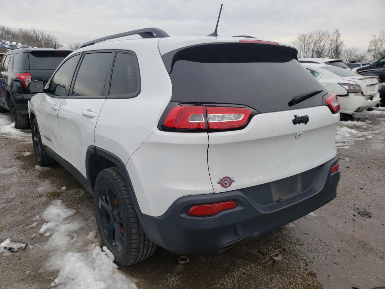 Photo 3 from auction – 2016 JEEP CHEROKEE L with VIN 1C4PJLCB6GW114165