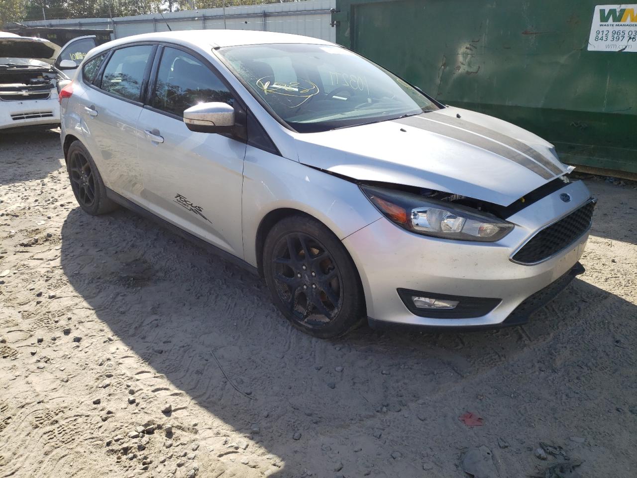 FORD FOCUS SE 2016 with VIN 1FADP3K27GL326325 - Photo from auction