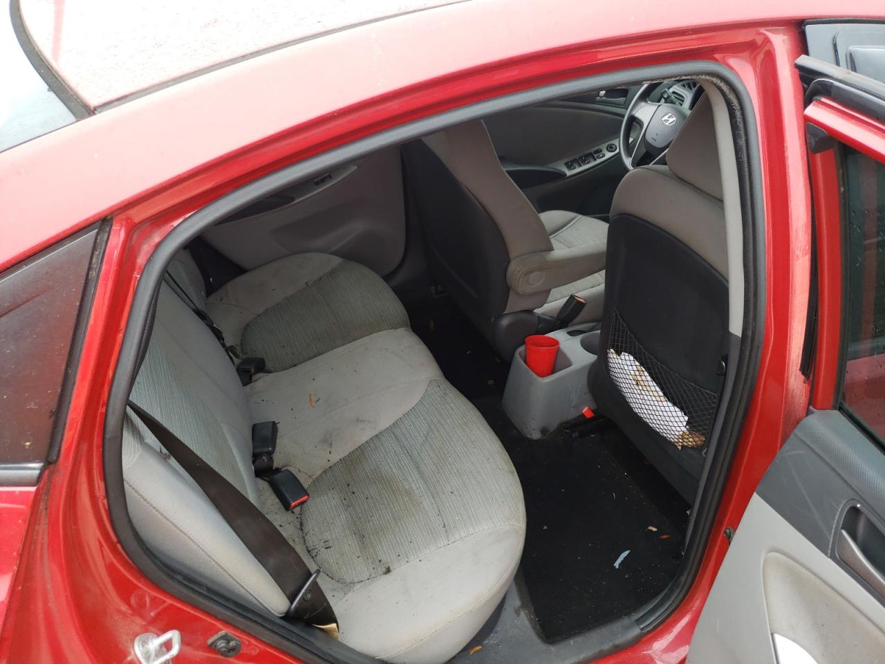Photo 6 from auction – 2015 HYUNDAI ACCENT GLS with VIN KMHCT4AE7FU796281
