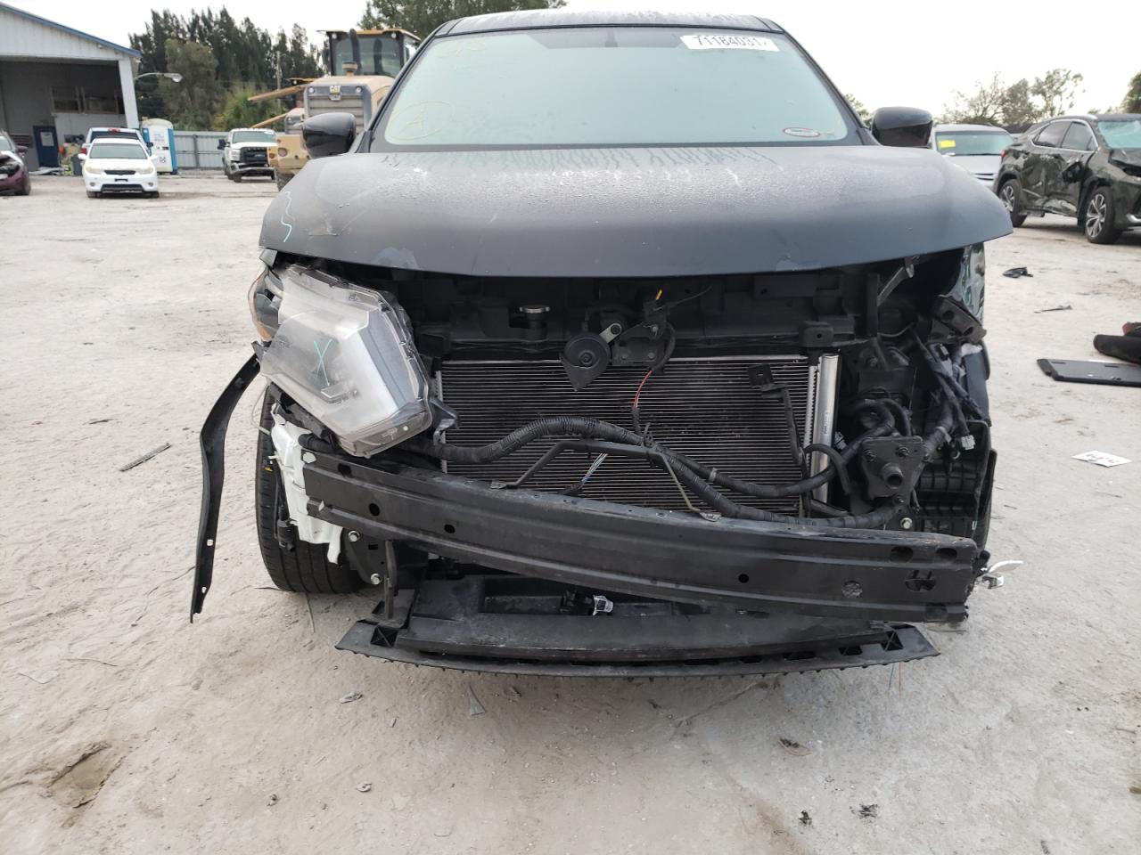 Photo 9 from auction – 2017 NISSAN ROGUE S with VIN KNMAT2MT8HP541912