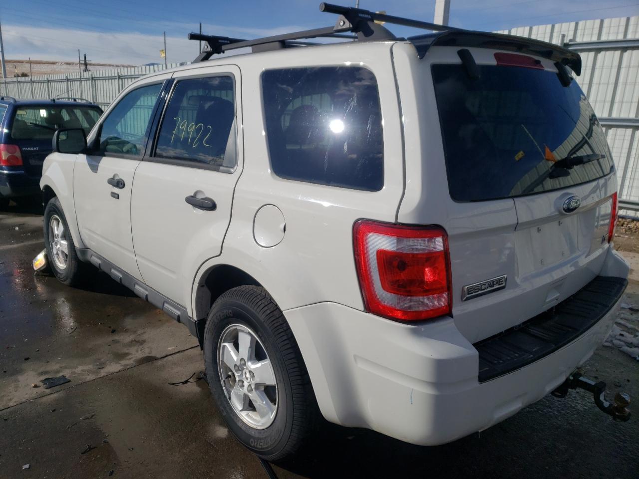 Photo 3 from auction – 2010 FORD ESCAPE XLT with VIN 1FMCU0DG3AKD45503