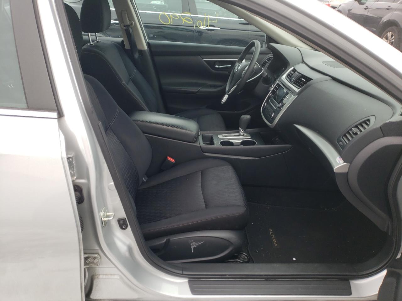 Photo 5 from auction – 2017 NISSAN ALTIMA 2.5 with VIN 1N4AL3AP0HC297988