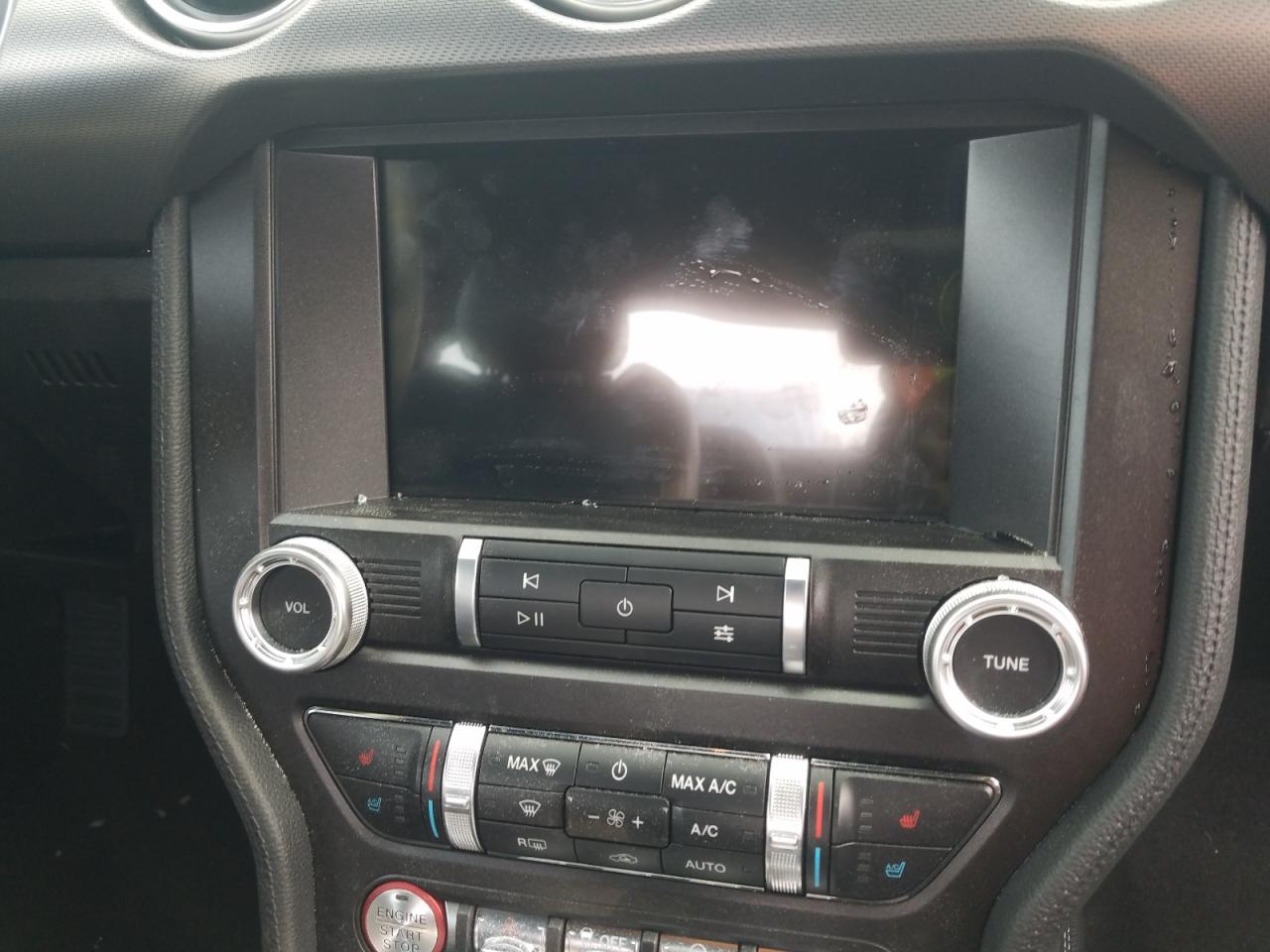 Photo 9 from auction – 2021 FORD MUSTANG with VIN 1FA6P8TH9M5147728