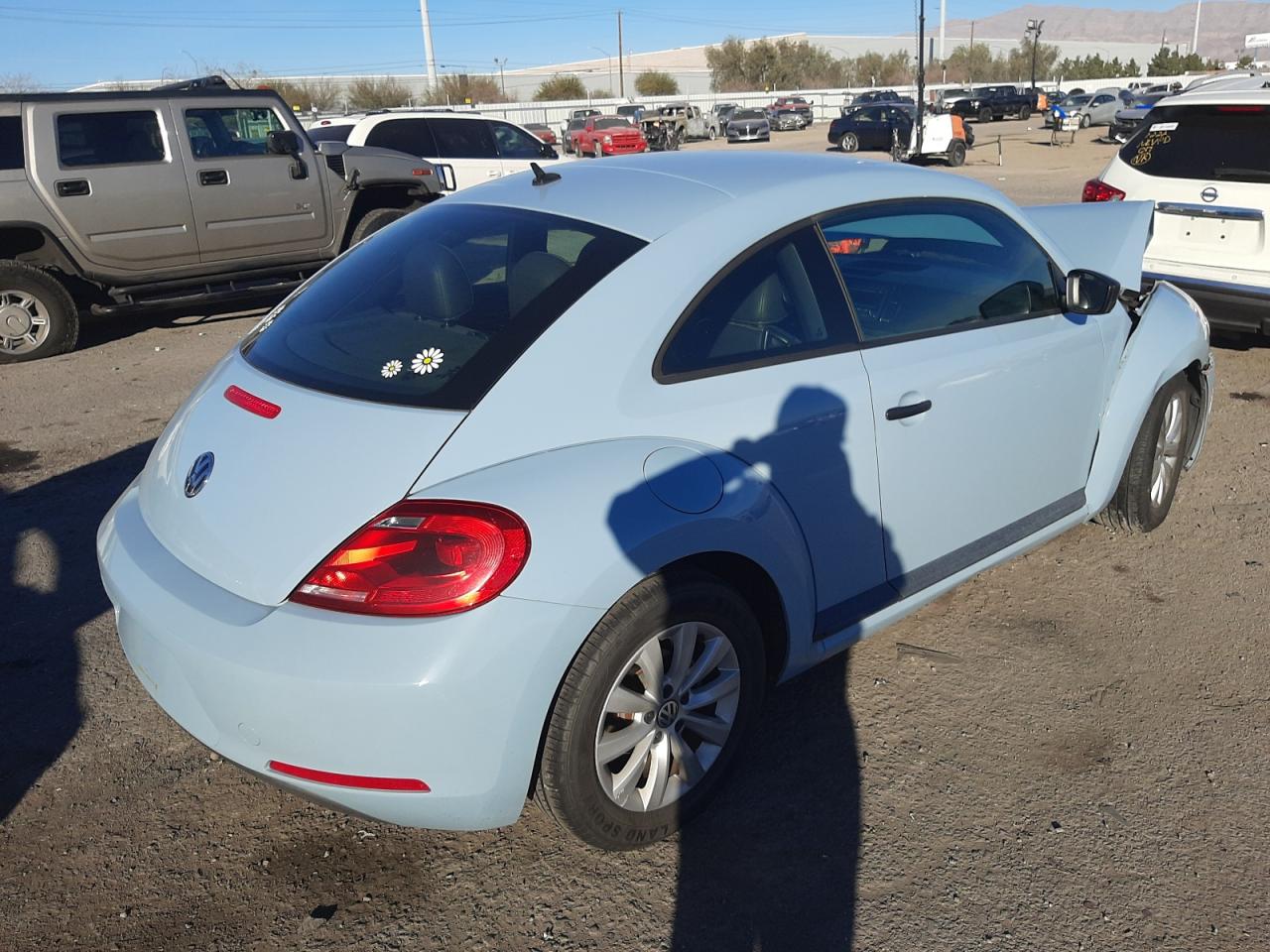 Photo 4 from auction – 2015 VOLKSWAGEN BEETLE 1.8 with VIN 3VWF17AT2FM639928