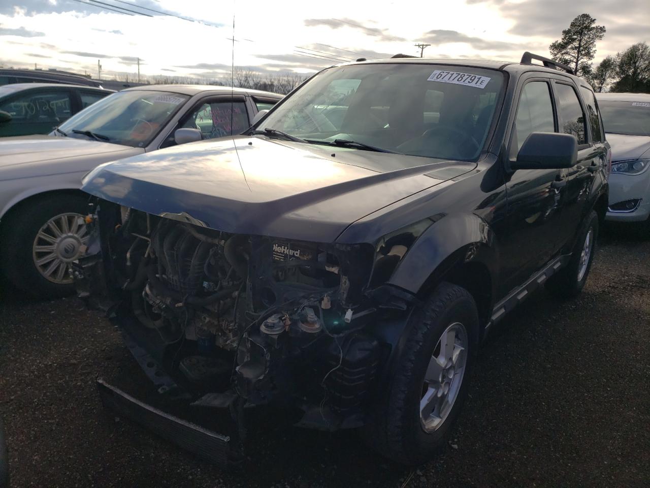 Photo 2 from auction – 2012 FORD ESCAPE XLT with VIN 1FMCU9D72CKA66177