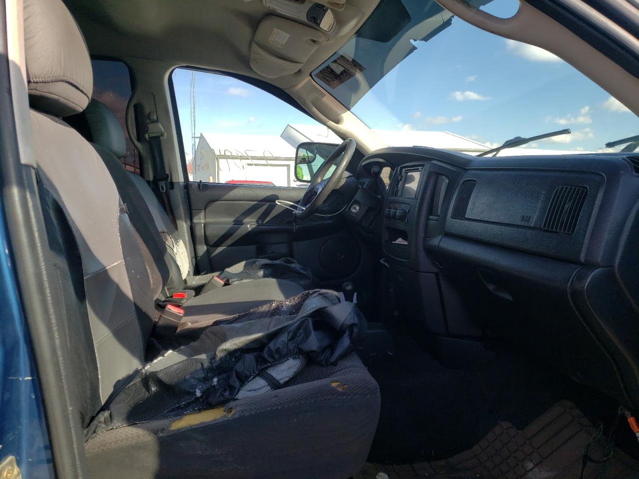 Photo 5 from auction – 2003 DODGE RAM 2500 S with VIN 3D7KU28D73G800767