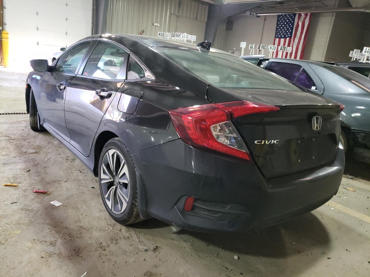Photo 3 from auction – 2016 HONDA CIVIC EX with VIN 19XFC1F3XGE204332