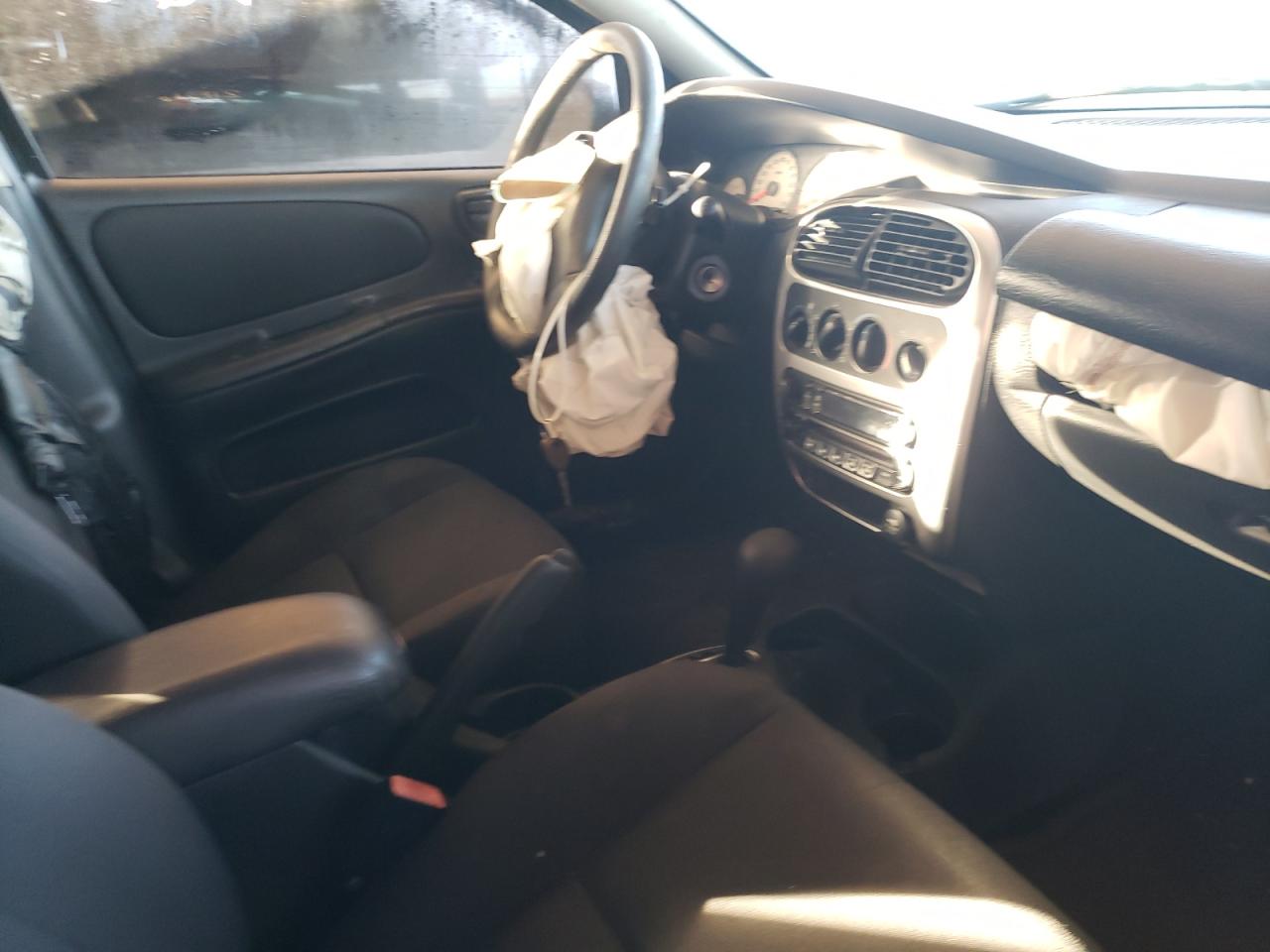 Photo 9 from auction – 2003 DODGE NEON SXT with VIN 1B3ES56CX3D254716