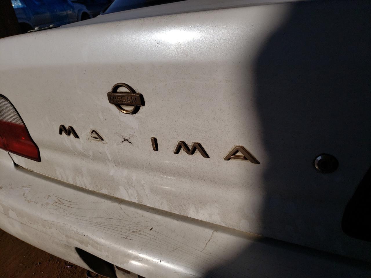 Photo 9 from auction – 1996 NISSAN MAXIMA GLE with VIN JN1CA21D9TT183086