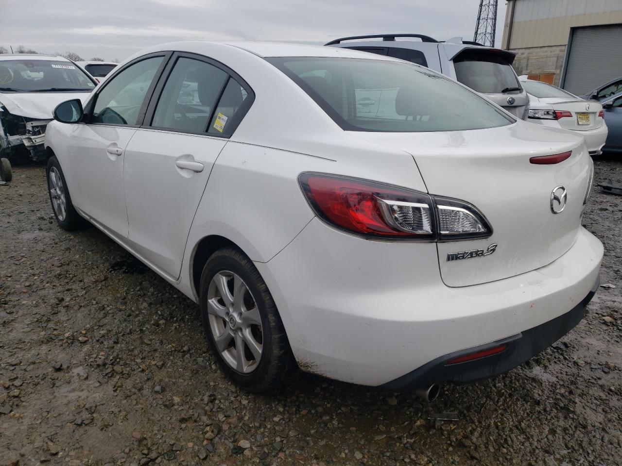 Photo 3 from auction – 2011 MAZDA 3 I with VIN JM1BL1VG6B1371544