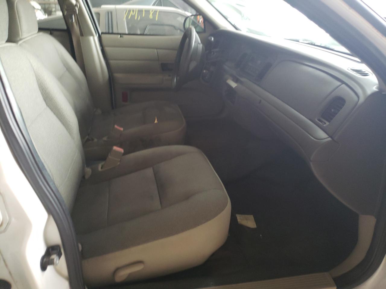 Photo 5 from auction – 2007 FORD CROWN VICT with VIN 2FAFP71WX7X116423