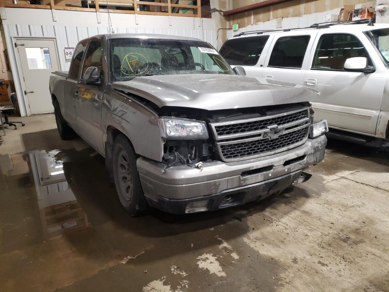 Photo 1 from auction – 2006 CHEVROLET SILVERADO with VIN 2GCEK19N361187039