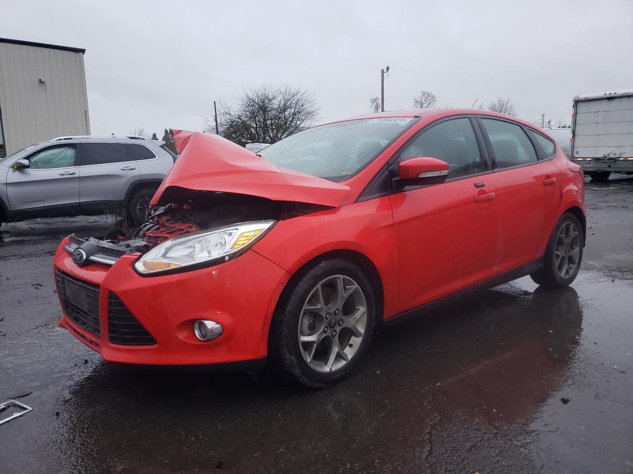 Photo 2 from auction – 2014 FORD FOCUS SE with VIN 1FADP3K25EL408115