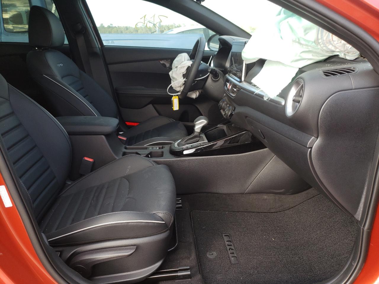 Photo 5 from auction – 2022 KIA FORTE EX with VIN 3KPF54ADXNE420612