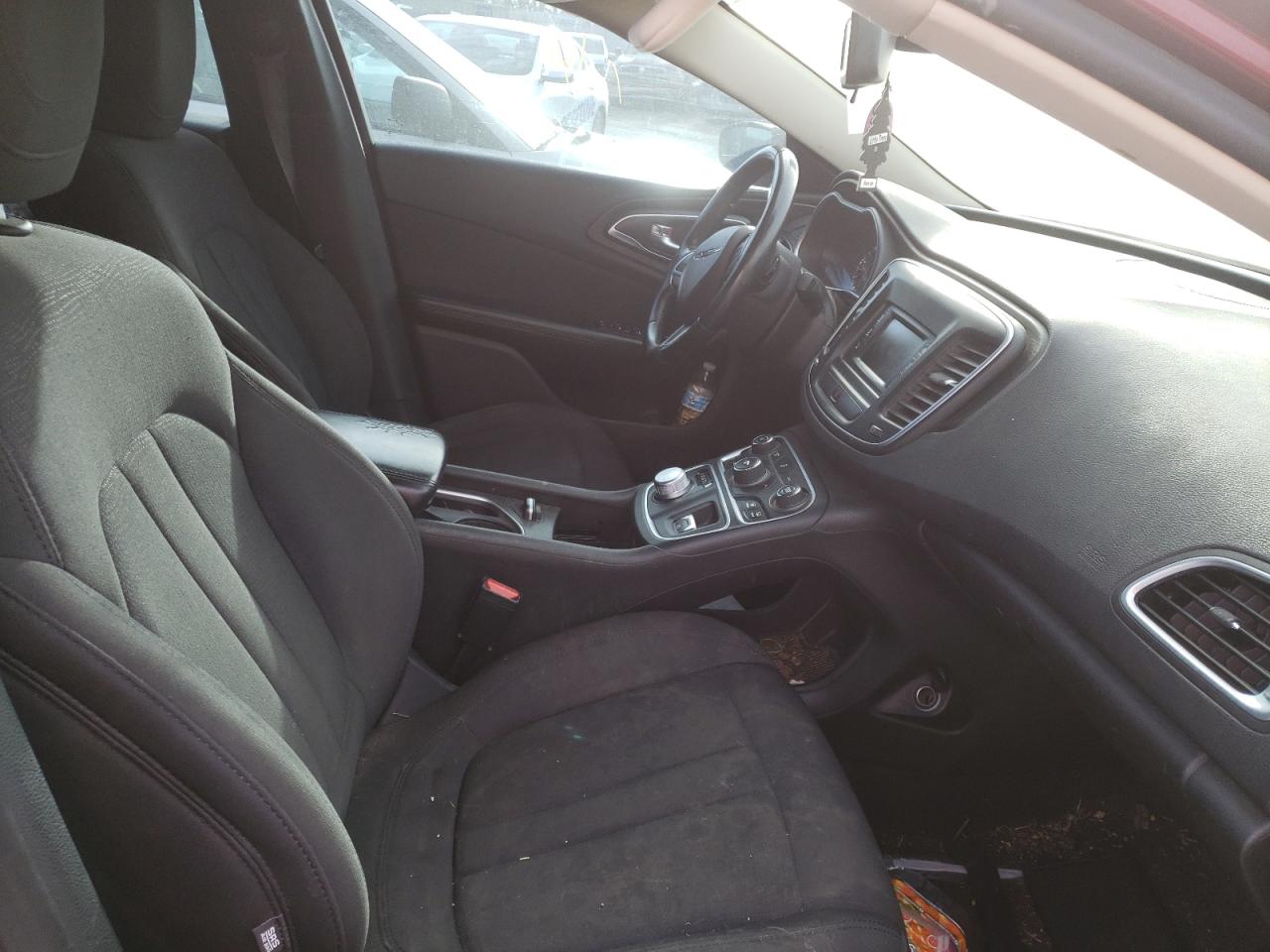 Фото 5 с аукциона – 2015 CHRYSLER 200 LIMITE с VIN 1C3CCCAB8FN649163