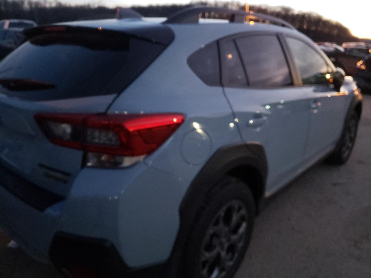 Photo 4 from auction – 2021 SUBARU CROSSTREK with VIN JF2GTHRC2MH346593