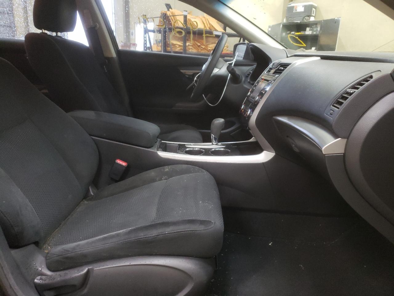 Photo 5 from auction – 2014 NISSAN ALTIMA 2.5 with VIN 1N4AL3AP1EC182232