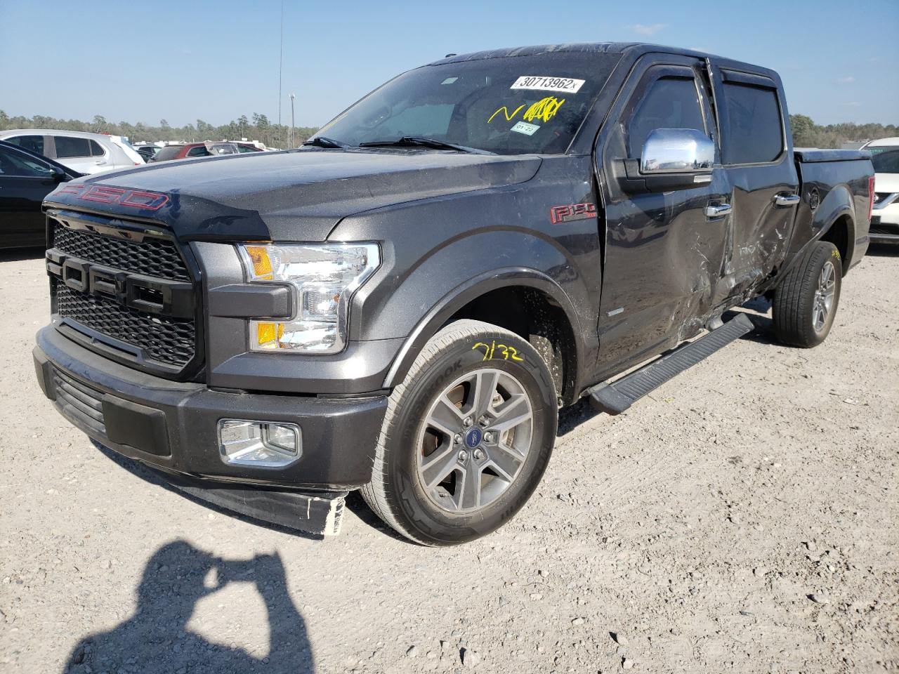 Photo 2 from auction – 2017 FORD F150 SUPER with VIN 1FTEW1CP3HKD16432