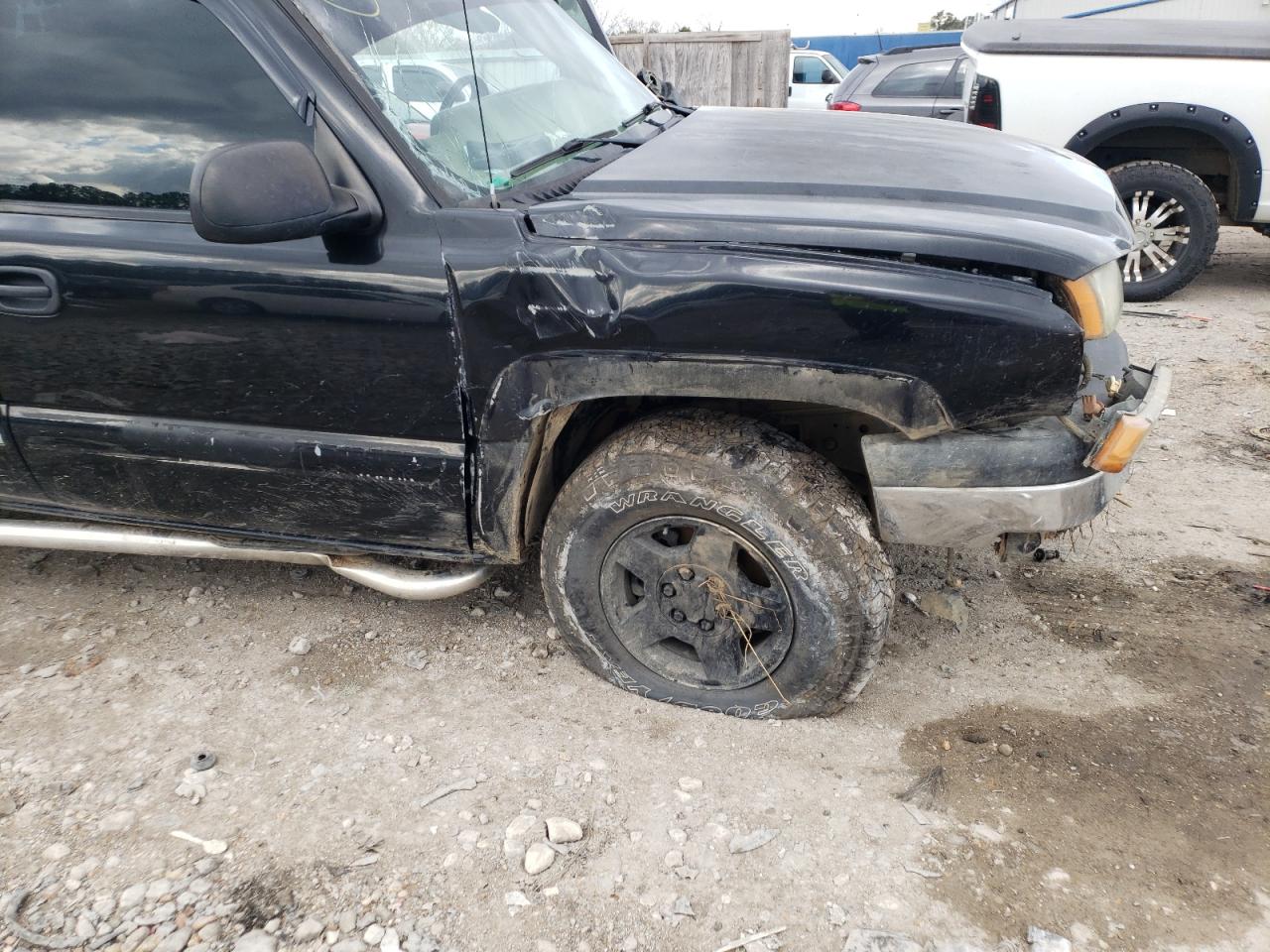 Photo 9 from auction – 2005 CHEVROLET SILVERADO with VIN 2GCEK13T851389364