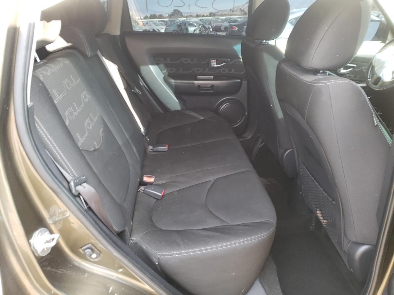 Photo 6 from auction – 2013 KIA SOUL + with VIN KNDJT2A6XD7483908