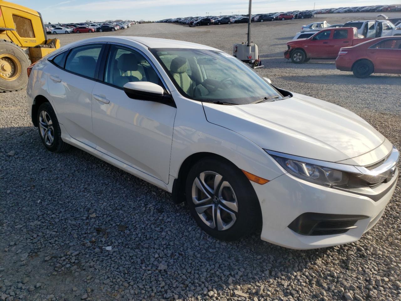 Photo 1 from auction – 2017 HONDA CIVIC LX with VIN 19XFC2F56HE001205