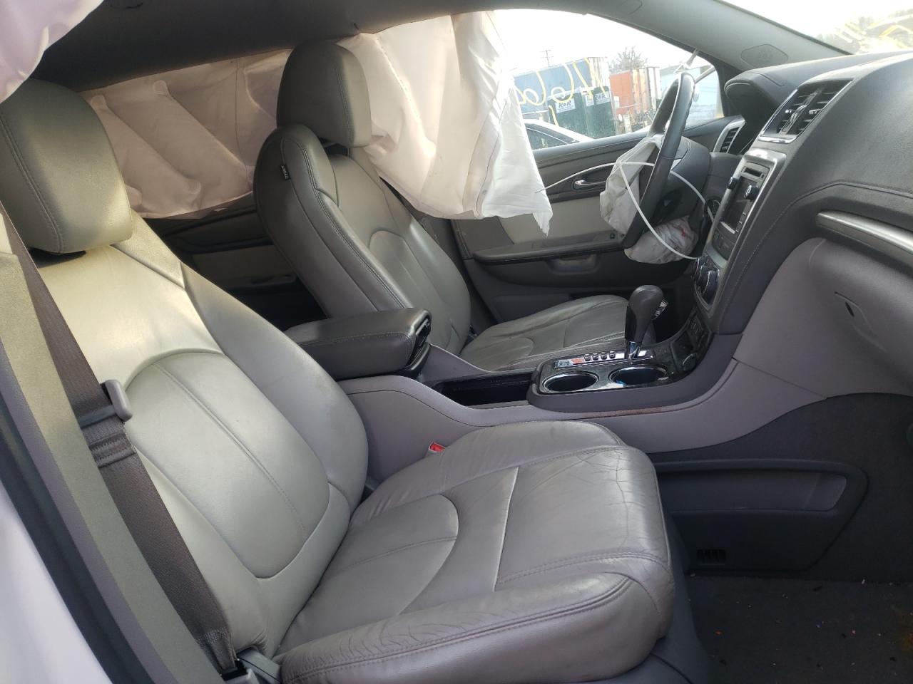 Photo 5 from auction – 2014 GMC ACADIA SLT with VIN 1GKKRRKDXEJ355671