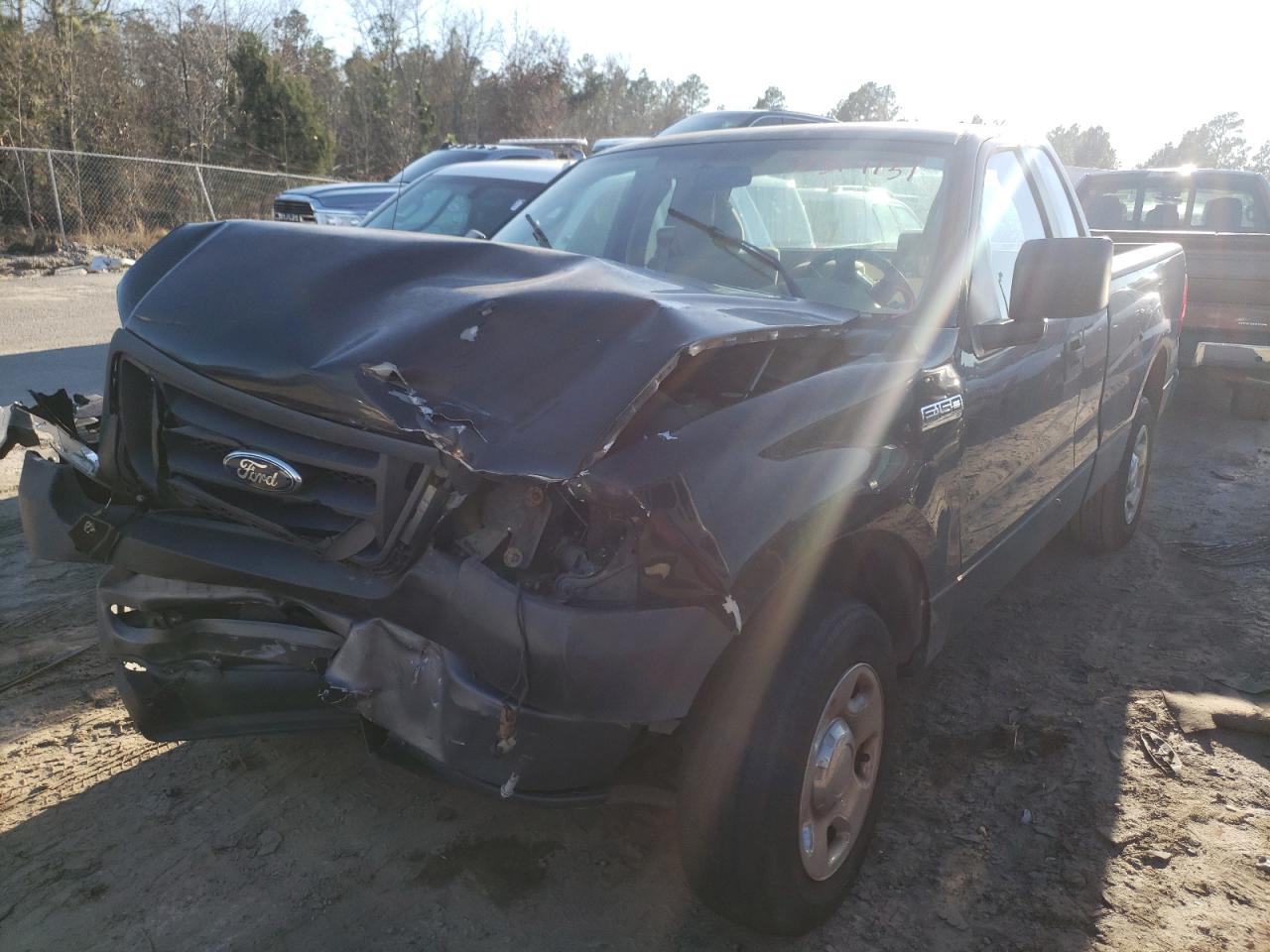 Photo 2 from auction – 2008 FORD F150 with VIN 1FTRF12228KB88255