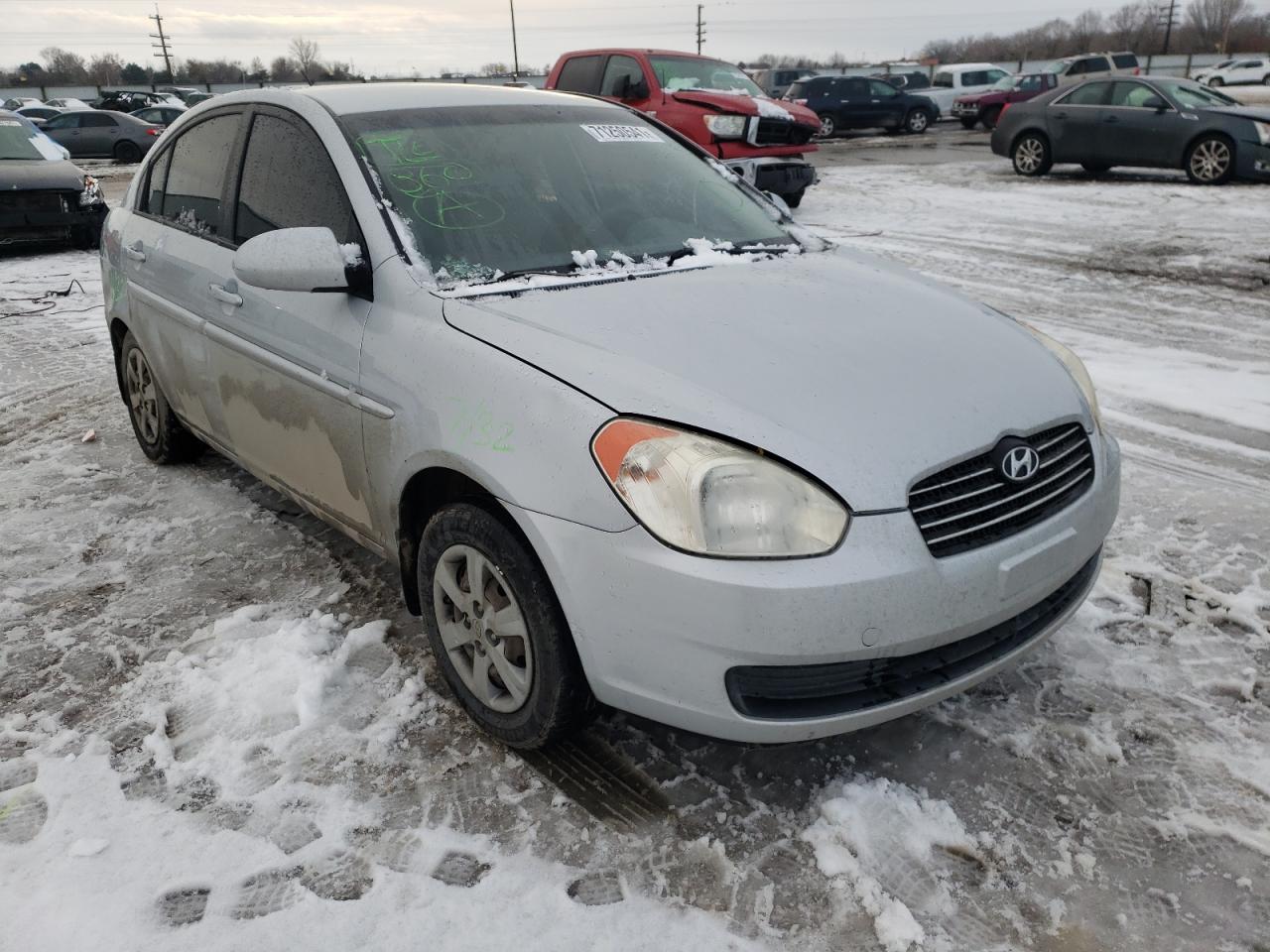 HYUNDAI ACCENT GLS 2008 with VIN KMHCN46C58U238580 - Photo from auction
