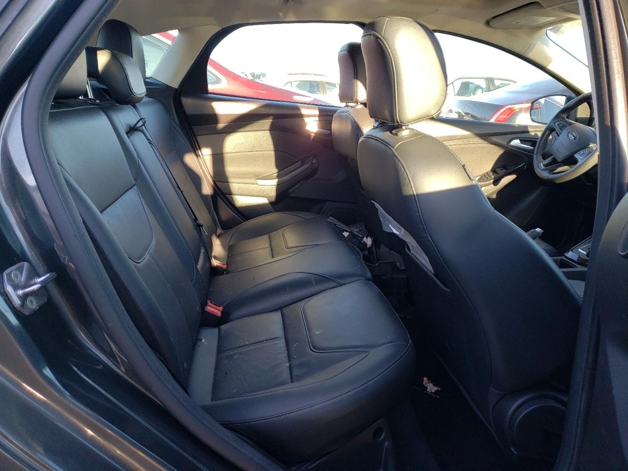 Photo 6 from auction – 2017 FORD FOCUS TITA with VIN 1FADP3N28HL305822